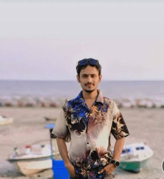 Md. Raj sk, 27, West Glens Falls