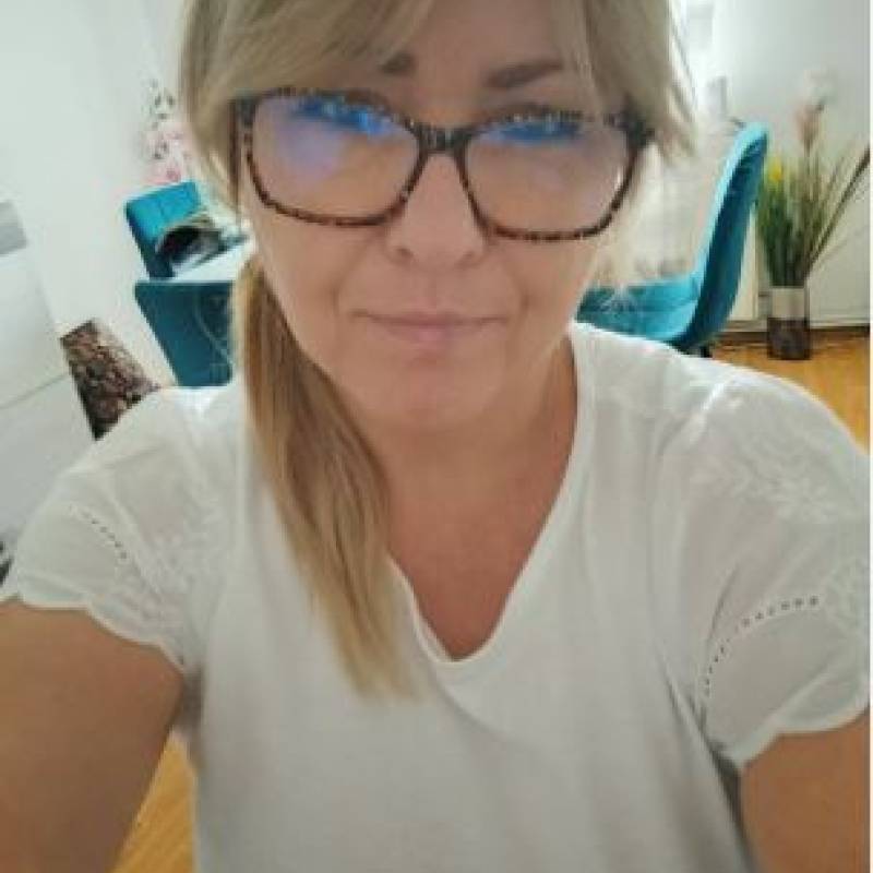 Joy, 51, Pursaklar