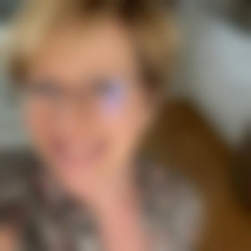 lucille, 48, Bangladesh