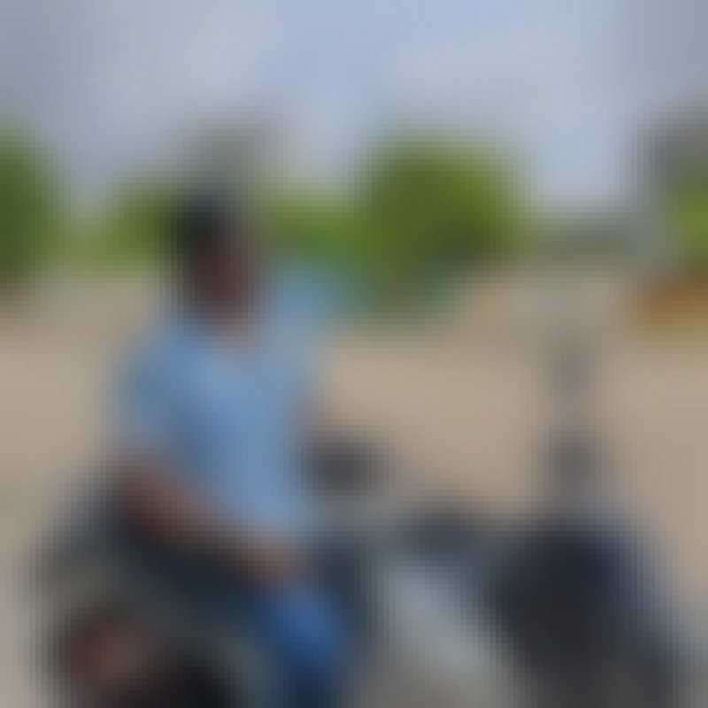 Suraz, 30, Sangrampur