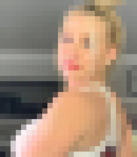 Ást, 25, France