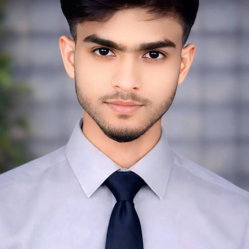 Komol, 20, Shasta Lake