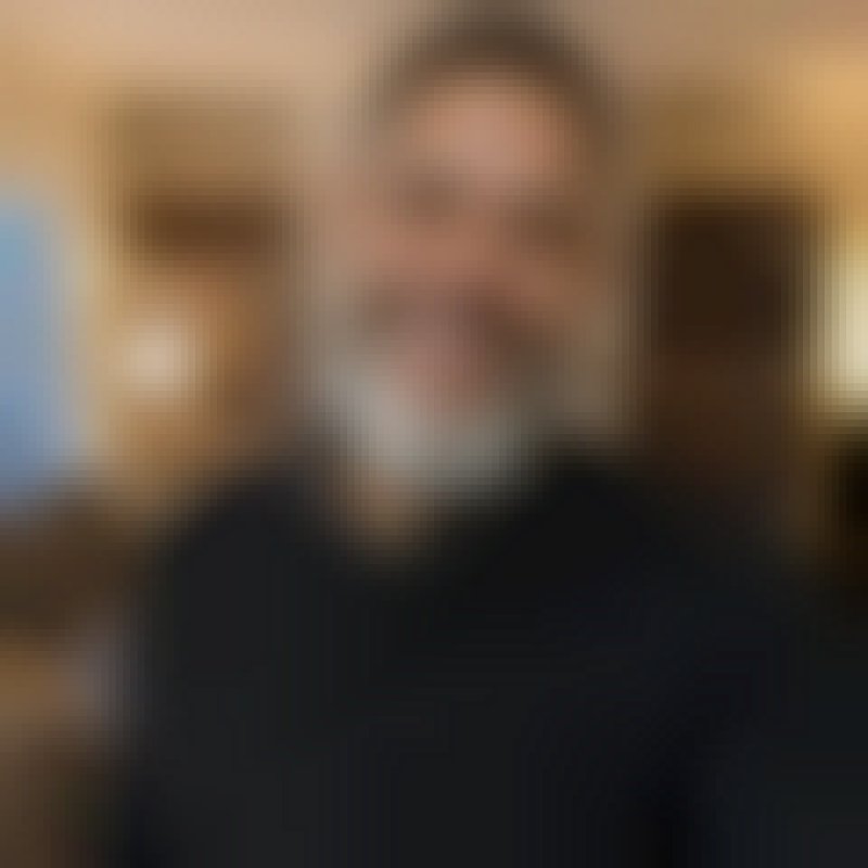 David, 47, Kenya