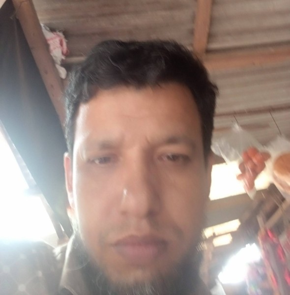 MD Monir, 46, Isparta