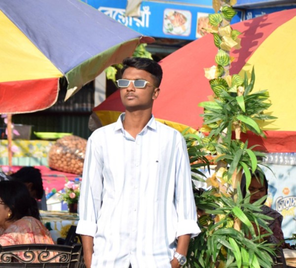 Roman, 18, Balderton