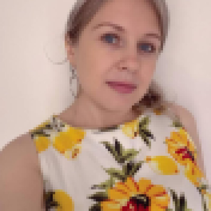 Nyla, 43, Veles