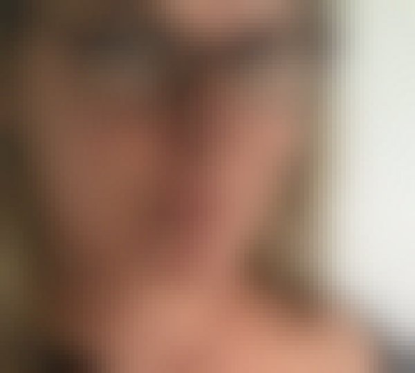 Sophie, 40, Bangladesh
