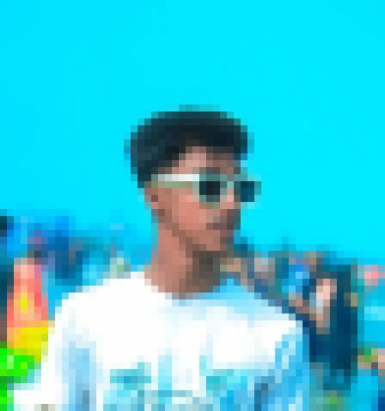 Saim, 19, Luxembourg