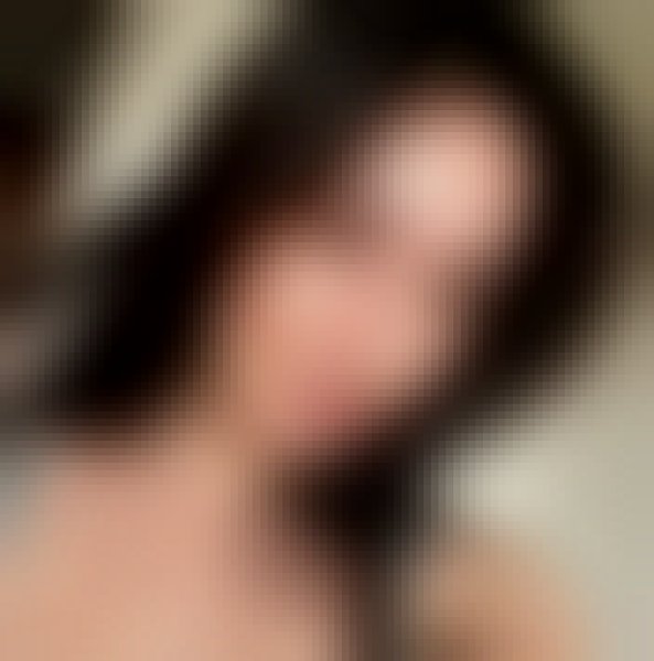 Jenni, 40, Kenya