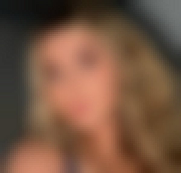 Maddie, 32, Canada
