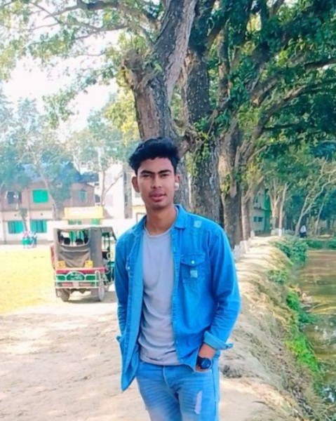 MdMunna, 22, San Antonio