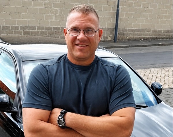 Richard, 57, Coral Hills