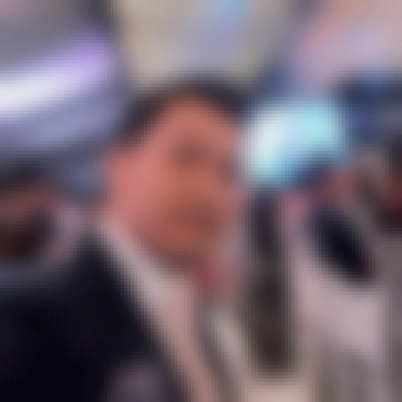 Theodore Aryan Liam, 43, Kamdoli