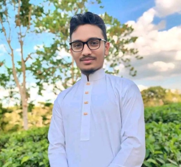 Esrafil Ahmed Ismail, 19, Siverek