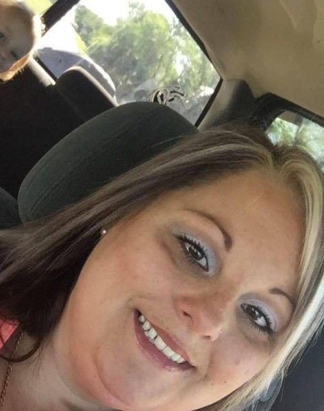 Lessy, 33, Bay City