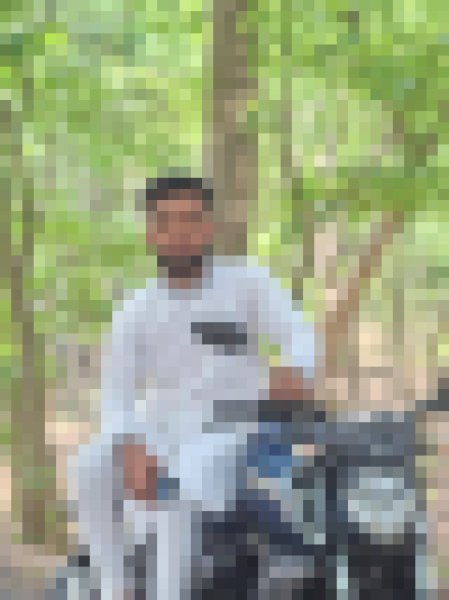 Alamin, 20, Serur