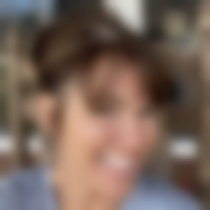 Elizabeth, 40, Budhma