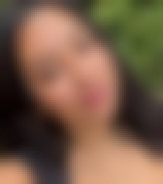 Bella, 39, Ferry Pass