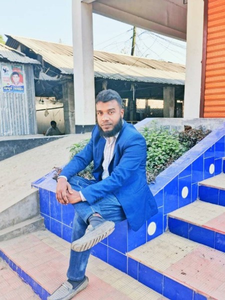 Mahamud, 30, Mamr