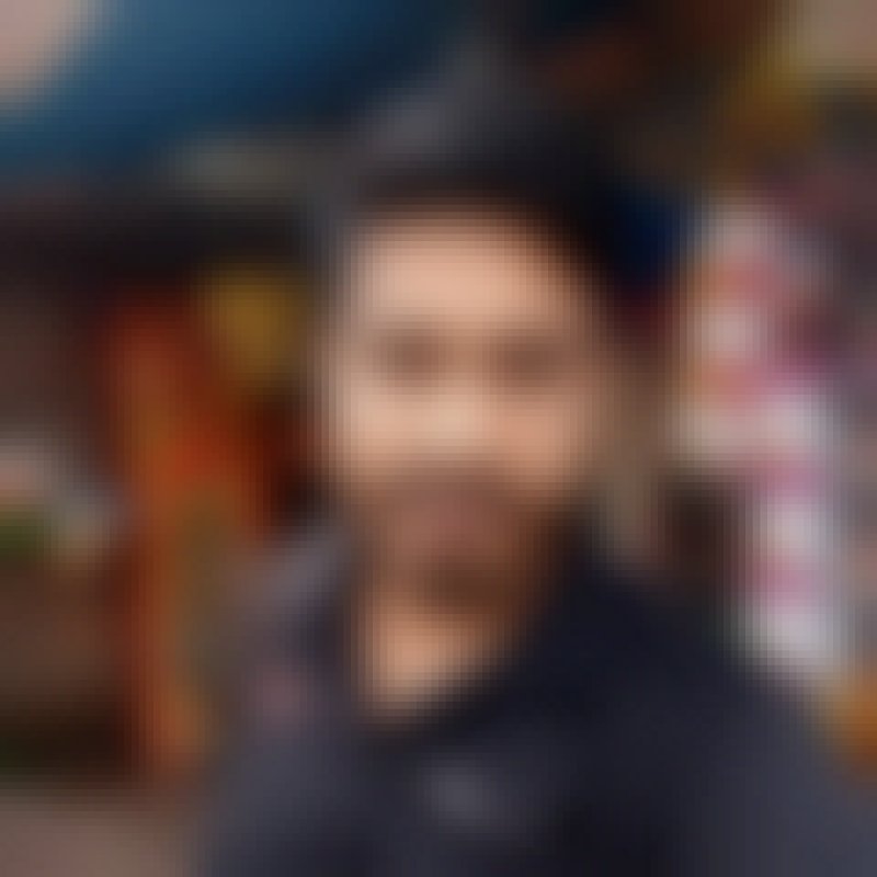 Mdshojeeb, 31, Rosa Zarate