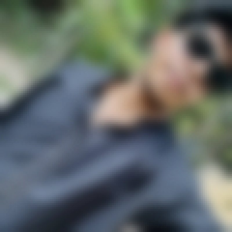 ABIR, 18, Bangladesh