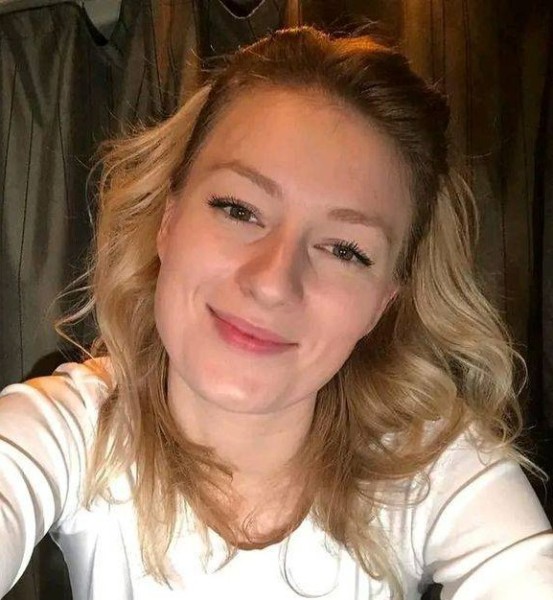 Lisa Kelly, 45, Sidhauli
