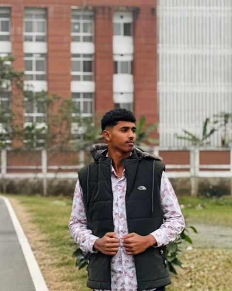 Noyon Islam, 19, Aragona