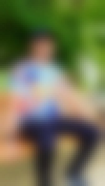 hossan, 37, Bangladesh