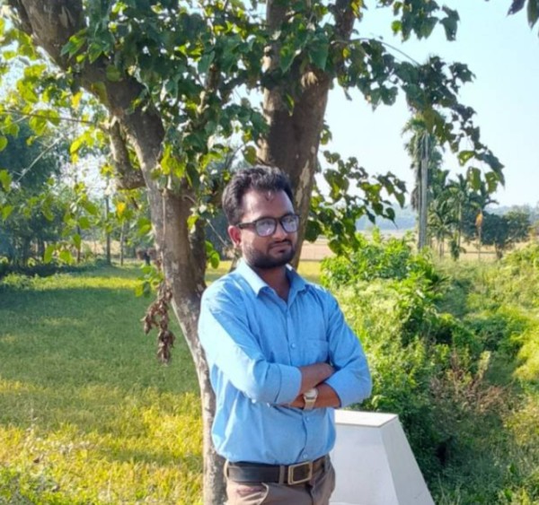 Alamgir, 27, Arezzo