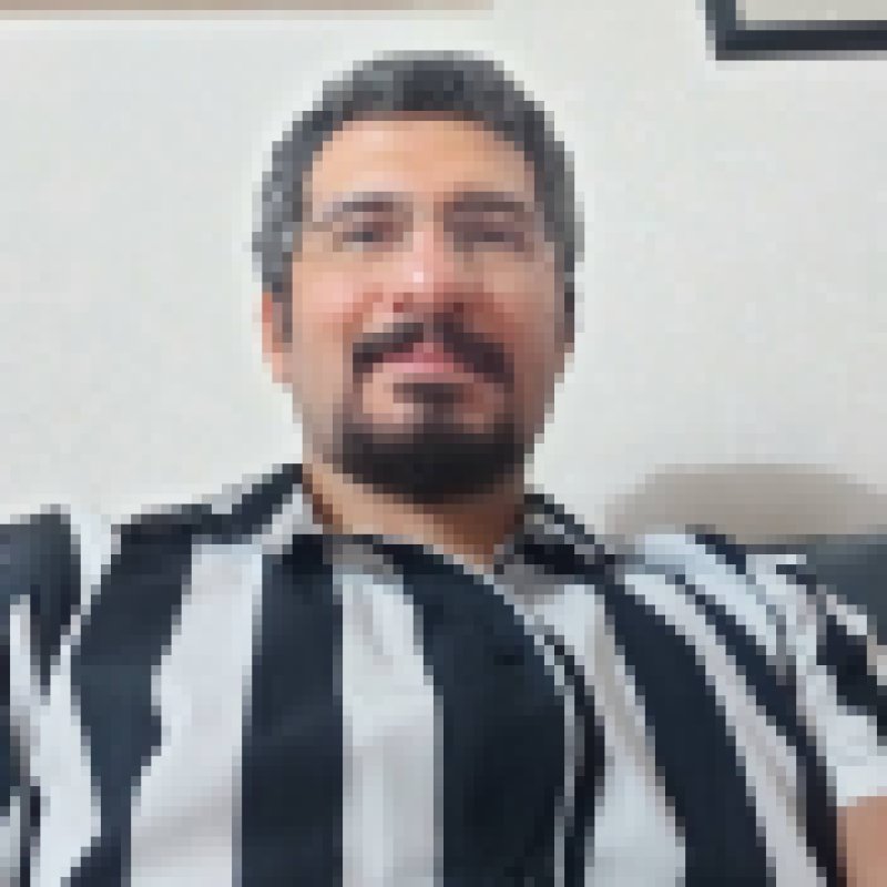 Zagrosbi, 35, Durham