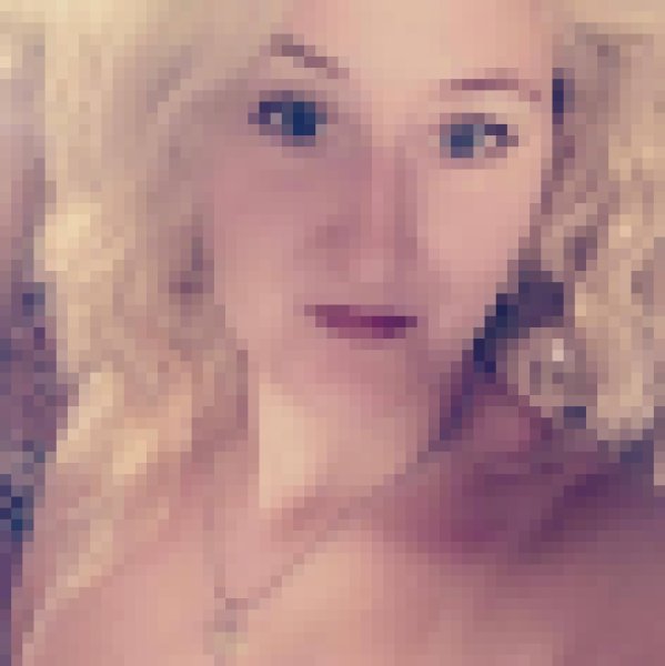Holz, 47, Pakistan