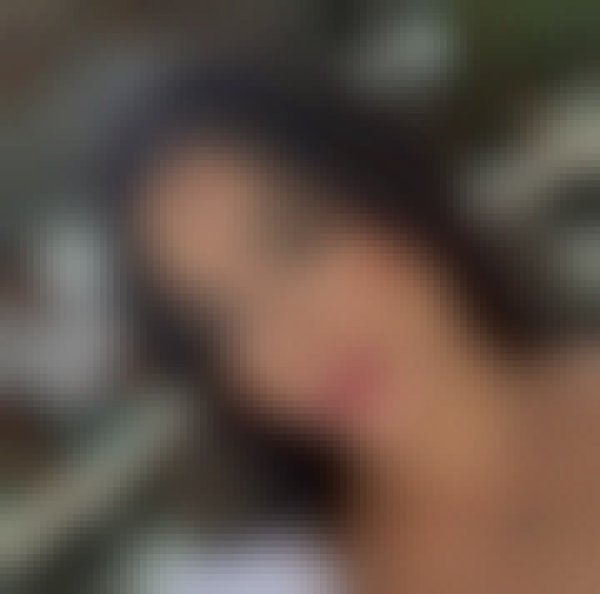 Mia Lavender, 33, Dandeli