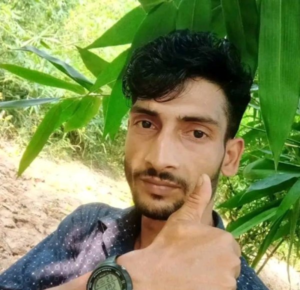 firoz, 32, Sison