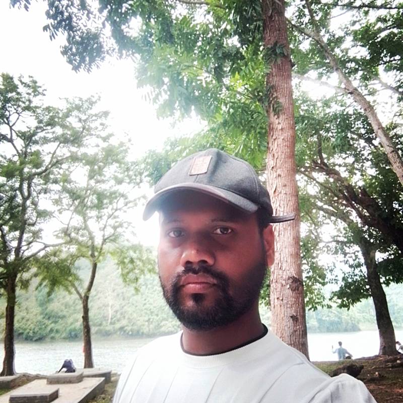 md rafik, 36, Winsum