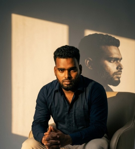 Emran, 30, Anoviara