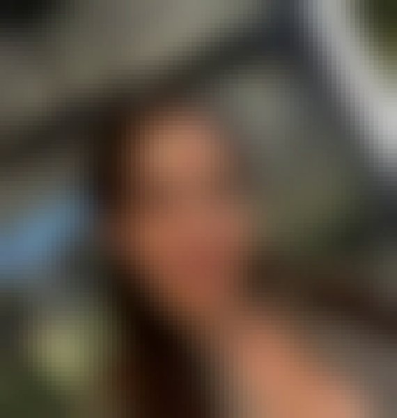 Bella, 36, Mullurkara