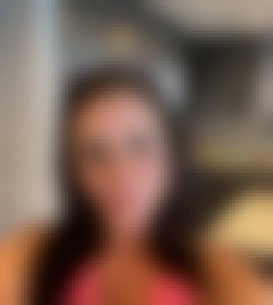 Brandi Rhodes, 36, Kharupatia