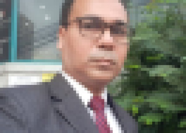 Md Mosharef Hossain, 48, Bafwasende