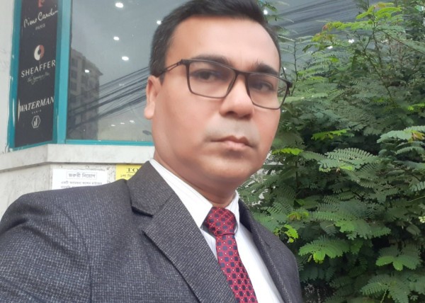 Md Mosharef Hossain, 48, Dhamdaha