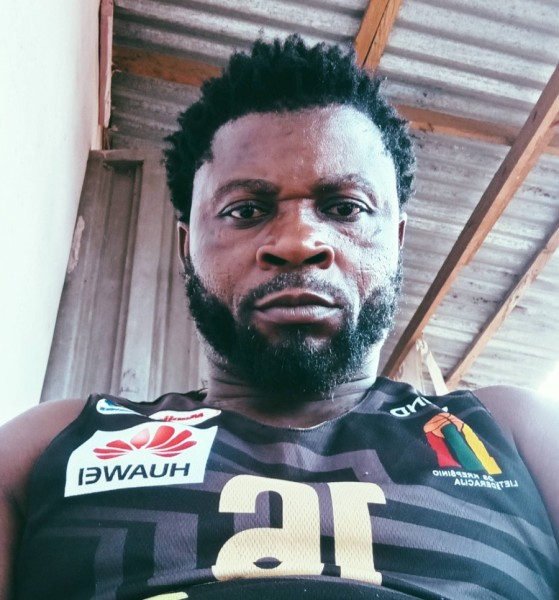Amechi, 43, Dunwoody