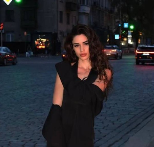 alona, 35, Diplahan