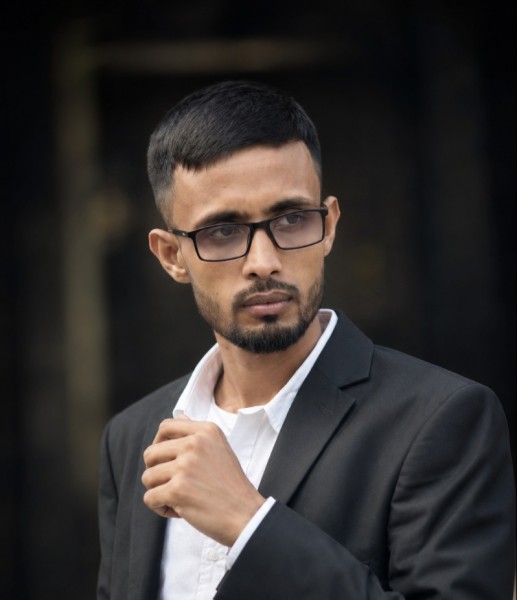 Tarek, 30, Urups