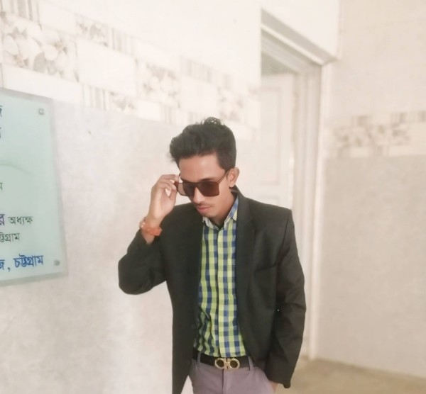YEASIN, 25, Uripa
