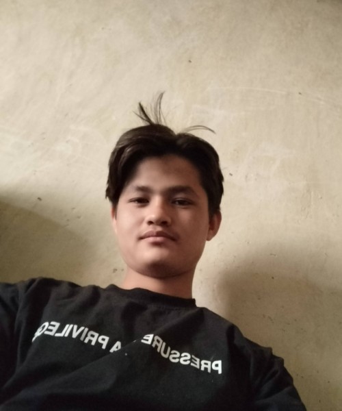 yasin, 18, Mirangaba