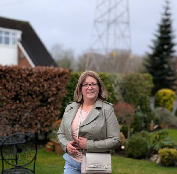 Geoji, 41, Al Mindak