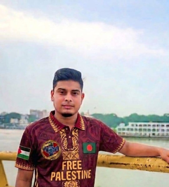 Parosh, 26, Caridad
