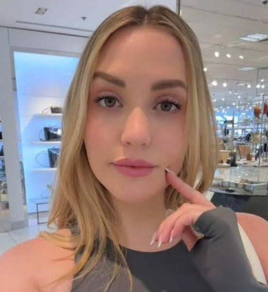 Gift Mary, 26, Karankot