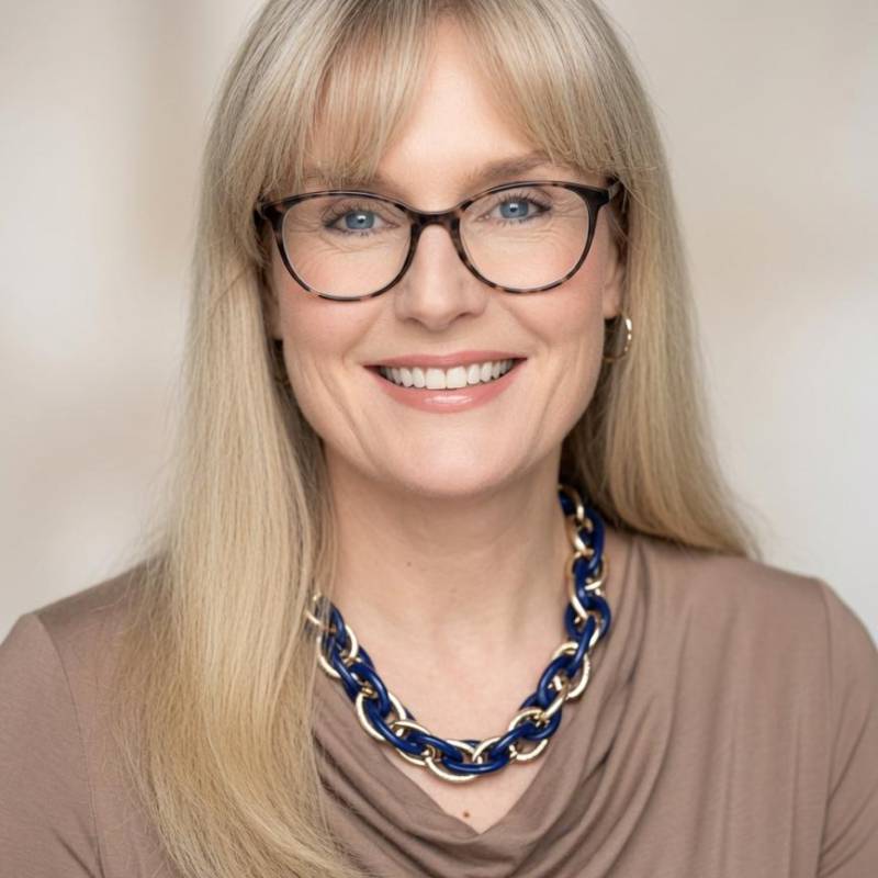 Danielle, 52, Naubatpur