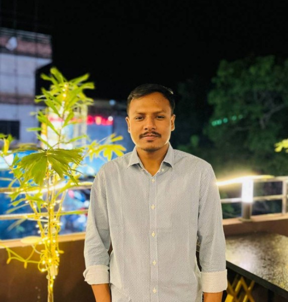 Shakib, 26, Barbacoas