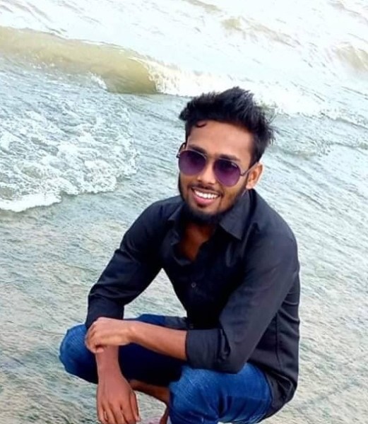 Muhammad, 27, Fakoos